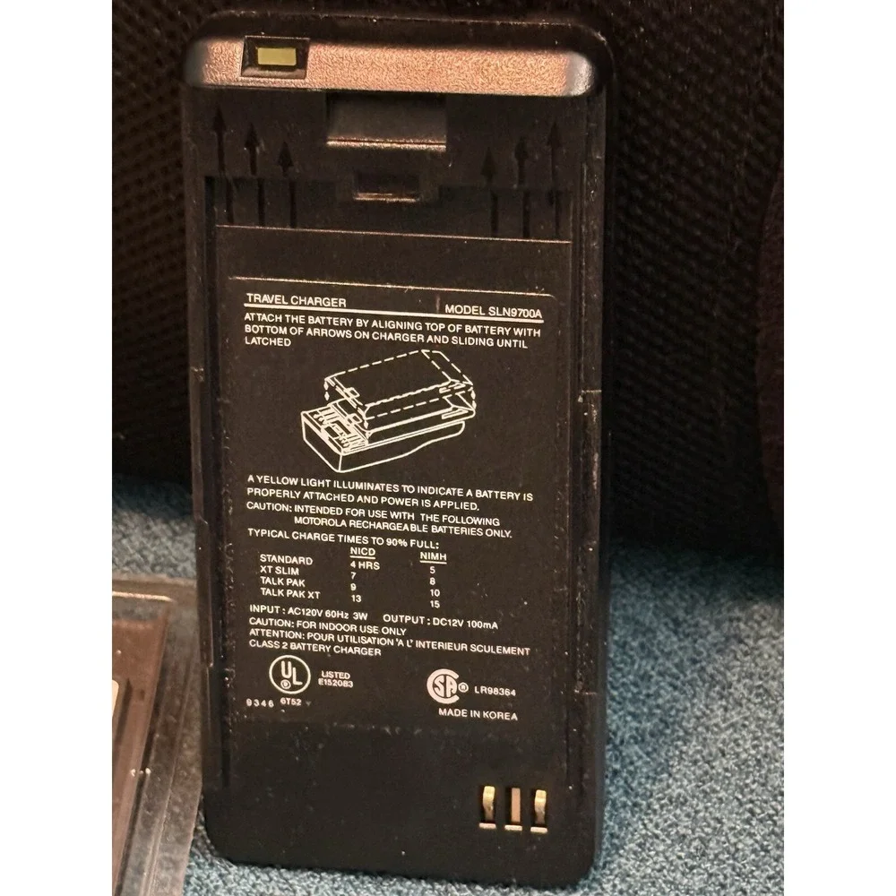 Motorola SLN 9700A Travel Battery Charger With‎ 2 Batteries